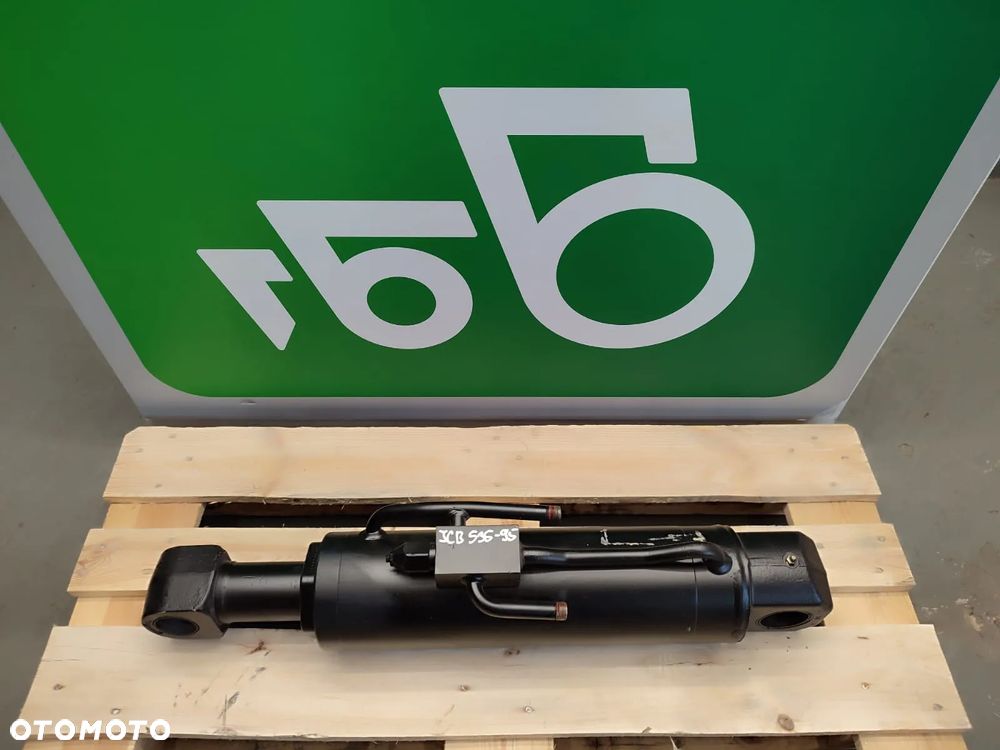 JCB 535-95 siłownik wychyłu poziomowania łyżki - 1