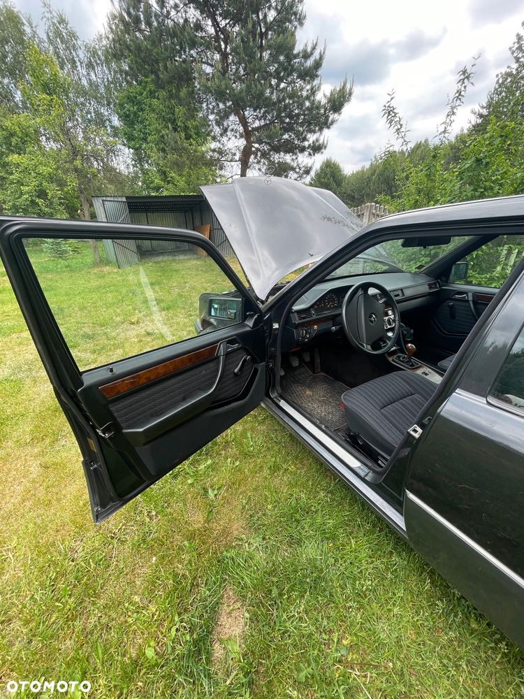 Mercedes-Benz W124 (1984-1993) - 10