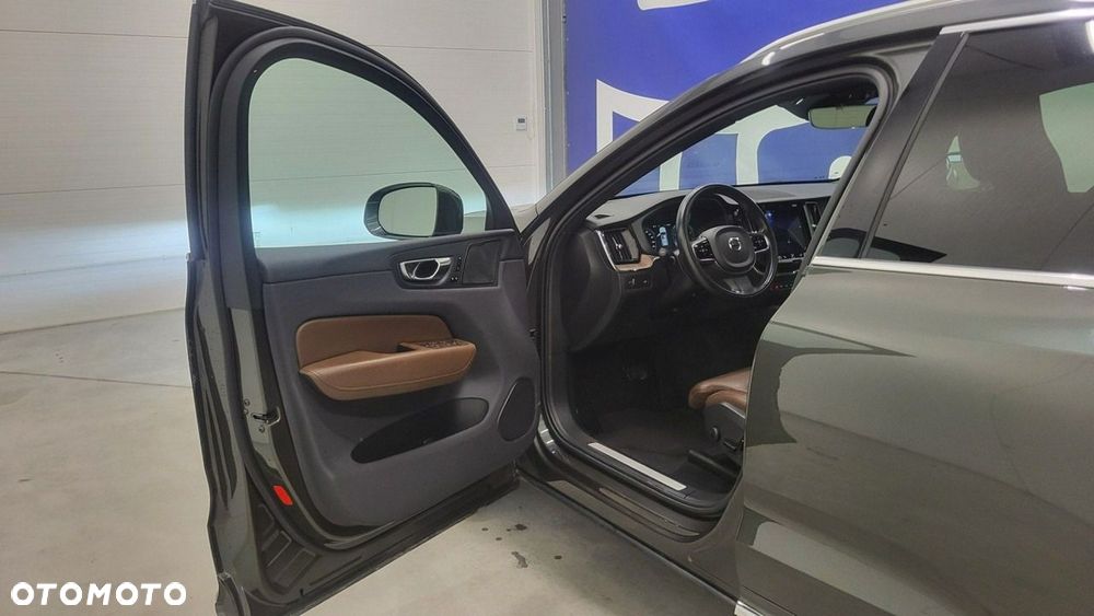 Volvo XC 60 - 12