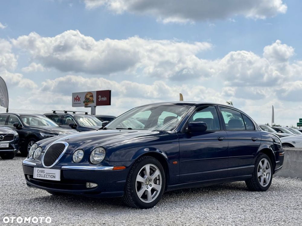 Jaguar S-Type - 9