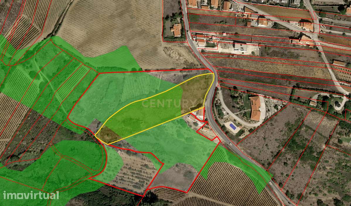 Terreno na Serra da Vila com viabilidade para 2 T4 duplex e vista até - Grande imagem: 3/27
