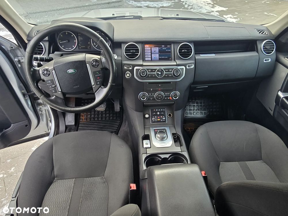 Land Rover Discovery TD V6 HSE - 6