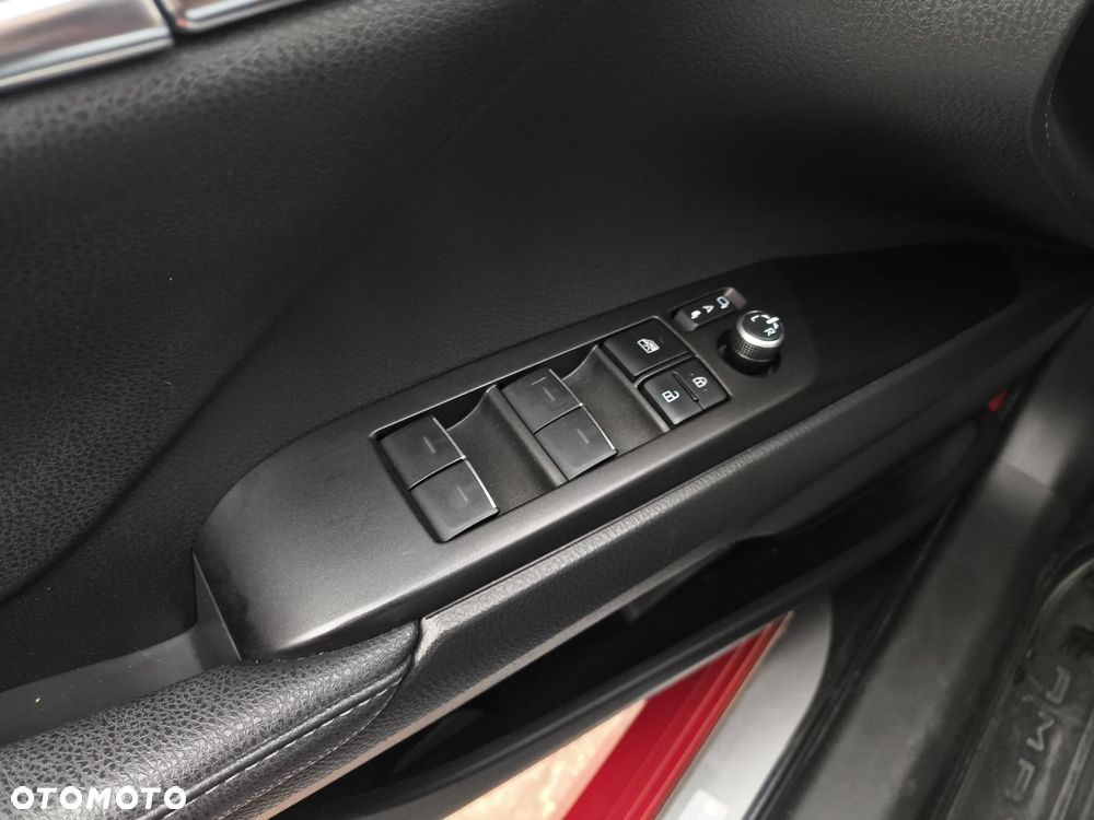 Toyota Camry 2.5 Hybrid Executive CVT - 21