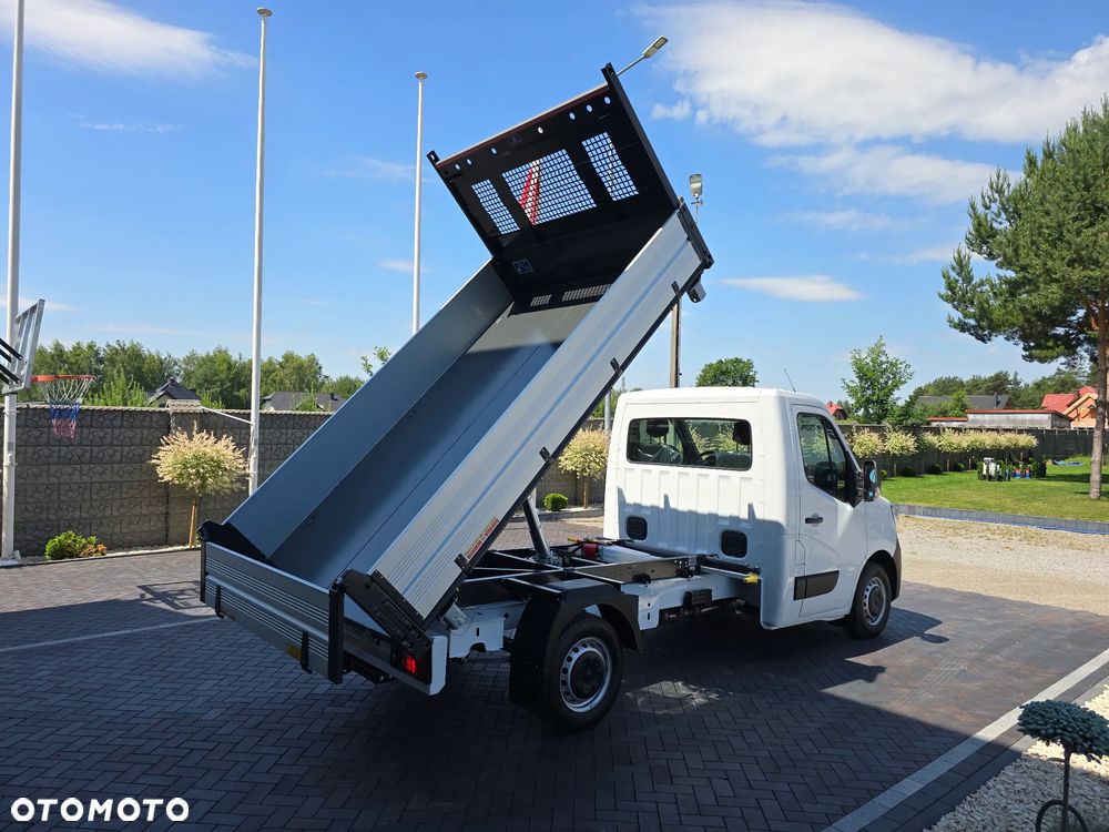Renault MASTER 17Km WYWROTKA 3 STRONNA 1011Kg Ładowność SILNIK 2,3 AUTO NIE UŻYWANE NA GWARANCJI STAN NOWY NOWY NOWY SALON POLSKA TO SŁONIK BOGATE WYPOSAŻENIE HAK LEDY KLIMA TEMPOMAT - 8