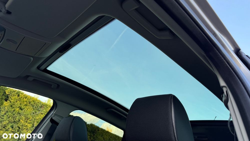 Ford Kuga 2.0 TDCi 4x4 Champions Edition - 19