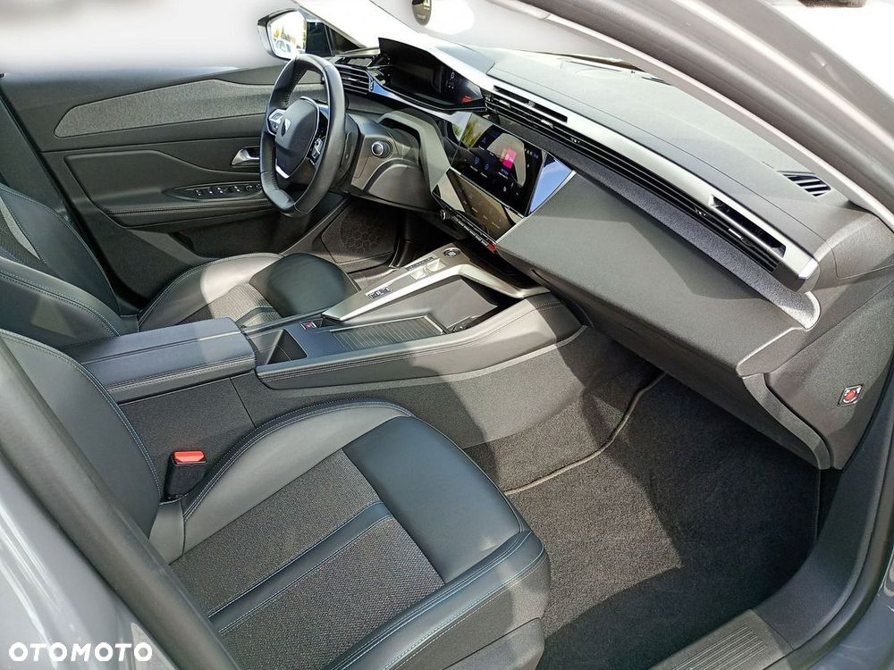 Peugeot 308 1.5 BlueHDi Allure Pack S&S EAT8 - 26