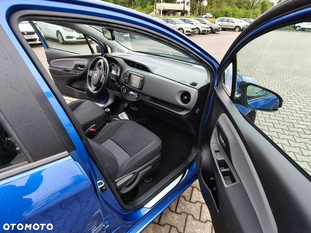 Toyota Yaris - 22