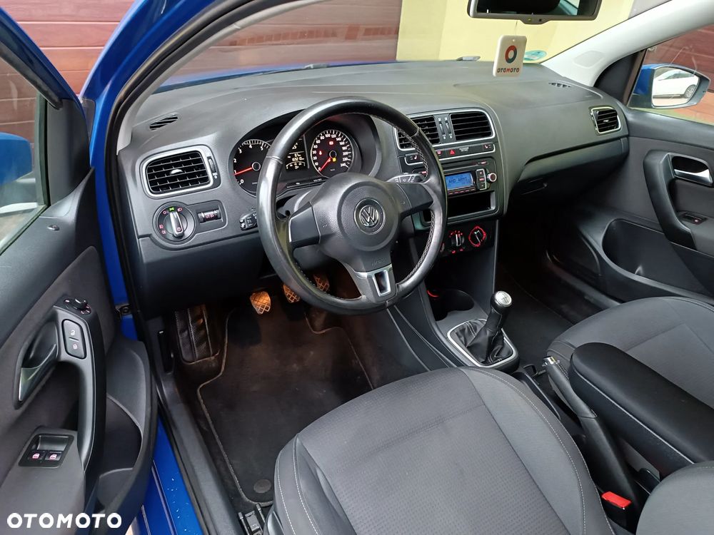 Volkswagen Polo 1.2 Comfortline - 12