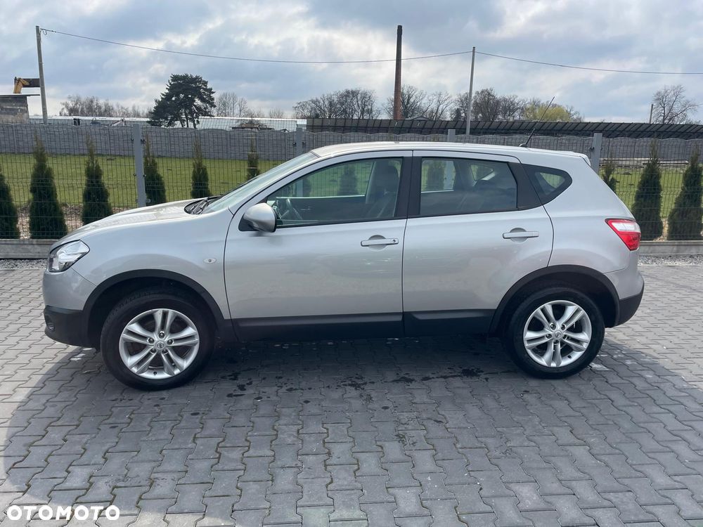Nissan Qashqai 2.0 Tekna Premium CVT - 3