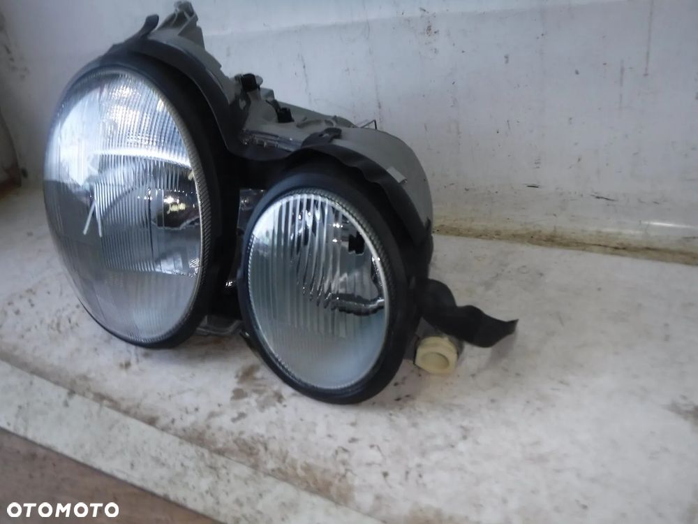mercedes e klasa w210 95-99r  lampa przód prawa przednia nowa - 9
