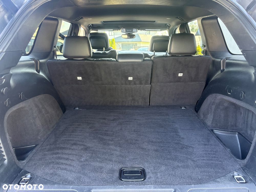 Jeep Grand Cherokee - 21