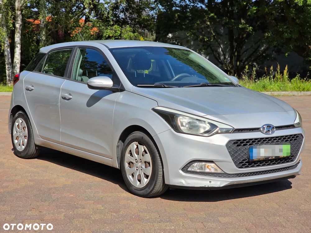 Hyundai i20 blue 1.2 Classic - 9