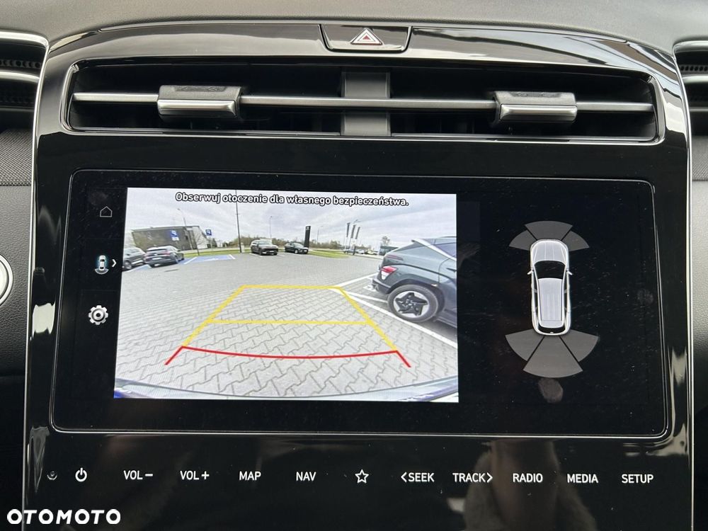 Hyundai Tucson 1.6 T-GDi HEV Executive 4WD - 26