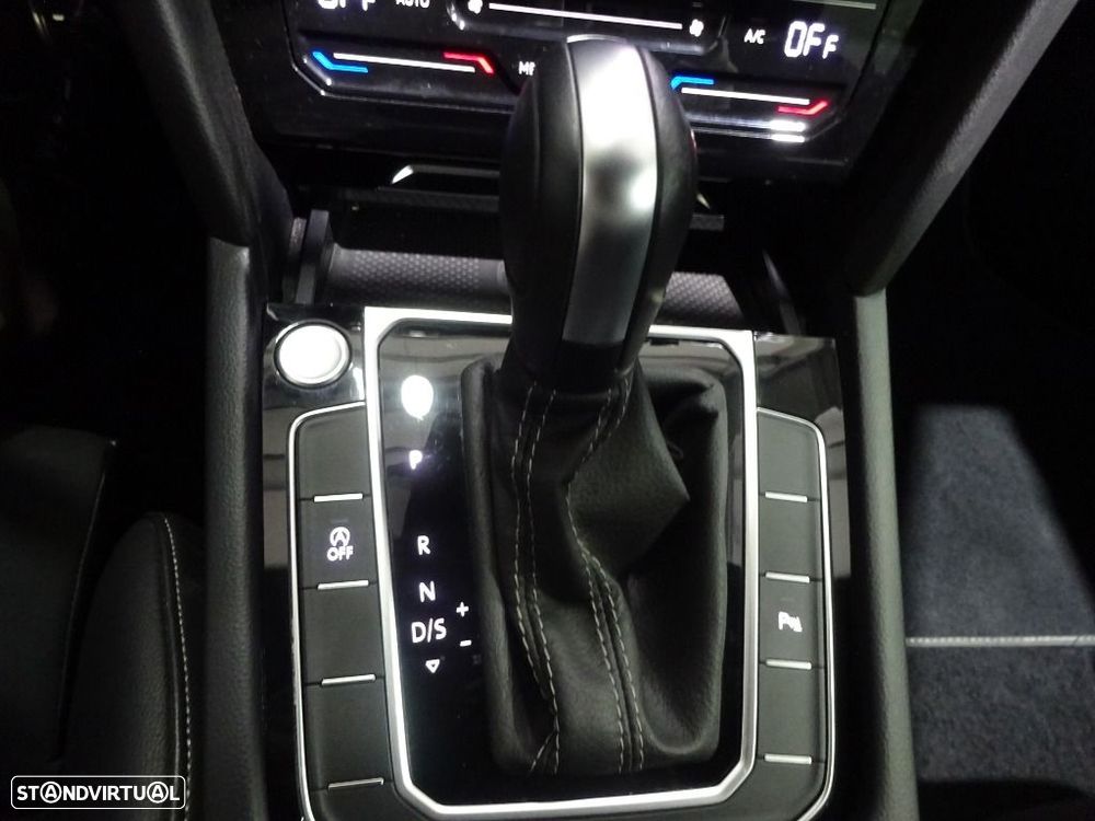 VW Arteon Shooting Brake 2.0 TDI R-Line DSG - 24