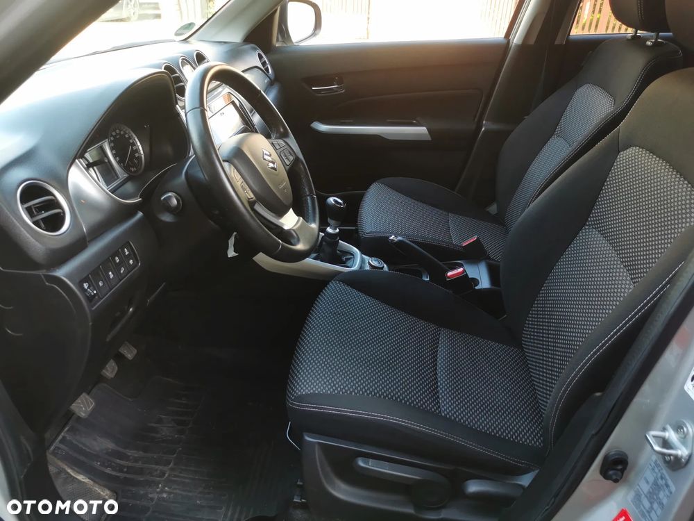 Suzuki Vitara 1.6 DDiS (4x4) Allgrip Comfort - 9