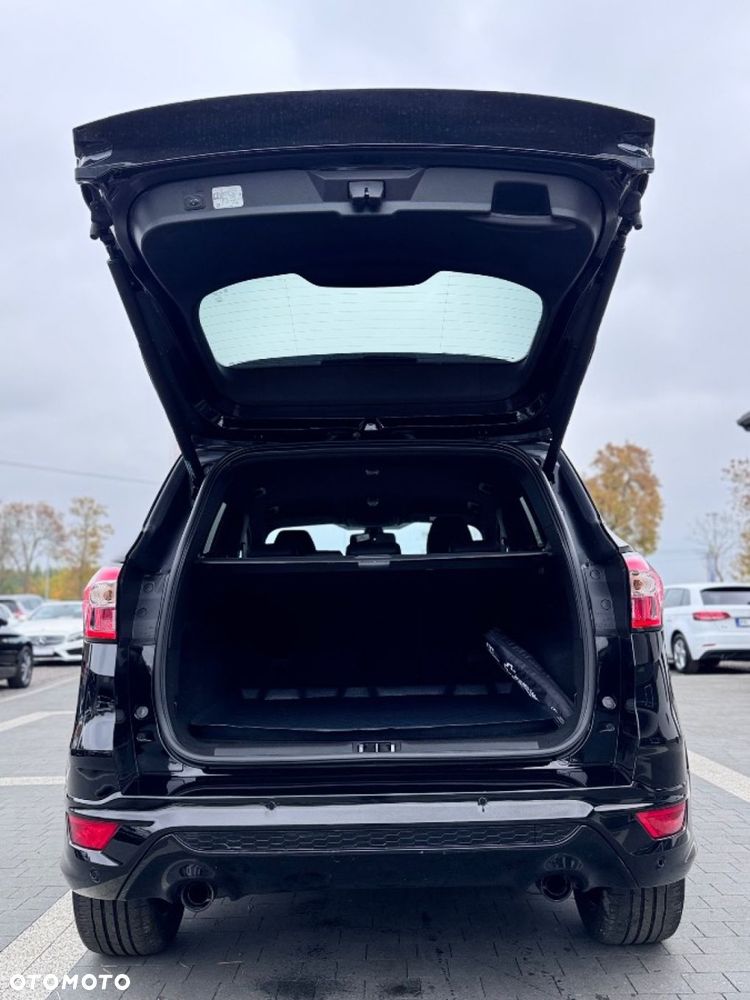 Ford Kuga - 16