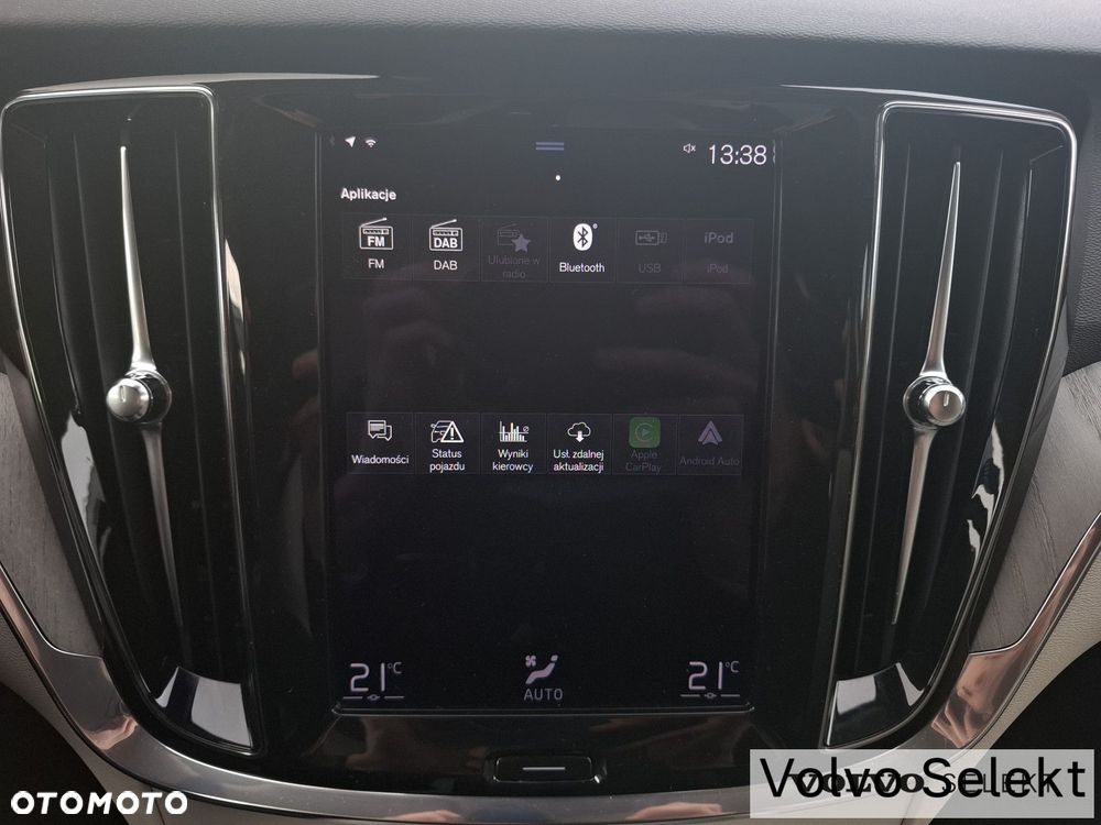 Volvo V60 Cross Country - 24