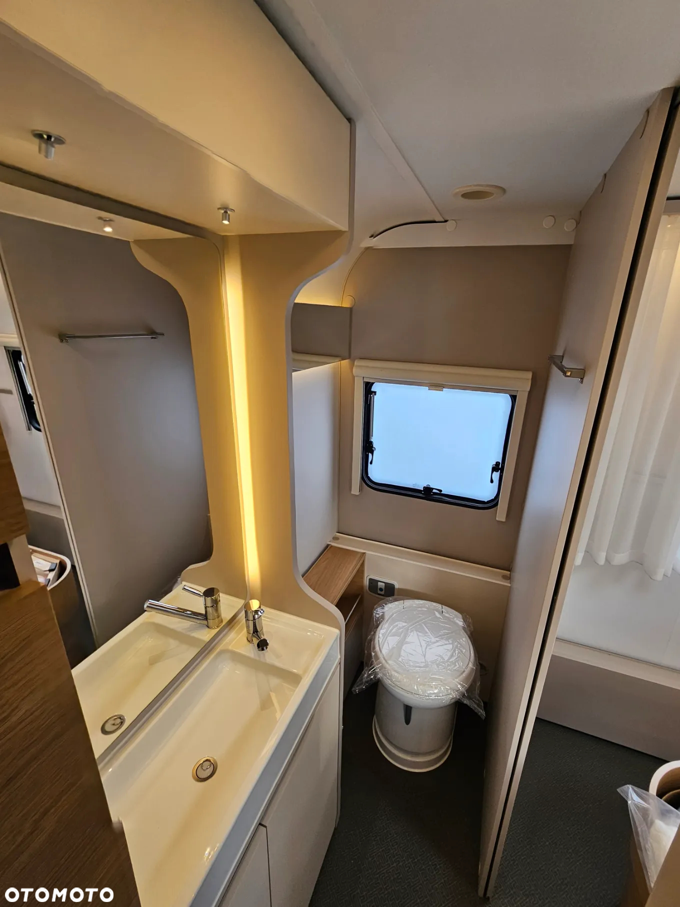 Adria Adora 613 UT - 17