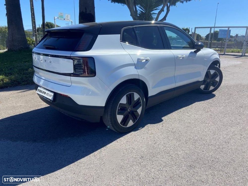 Volvo EX30 51 kWh Single Motor Plus - 2