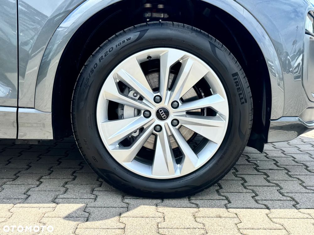 Audi Q6 e-tron 83kWh - 11