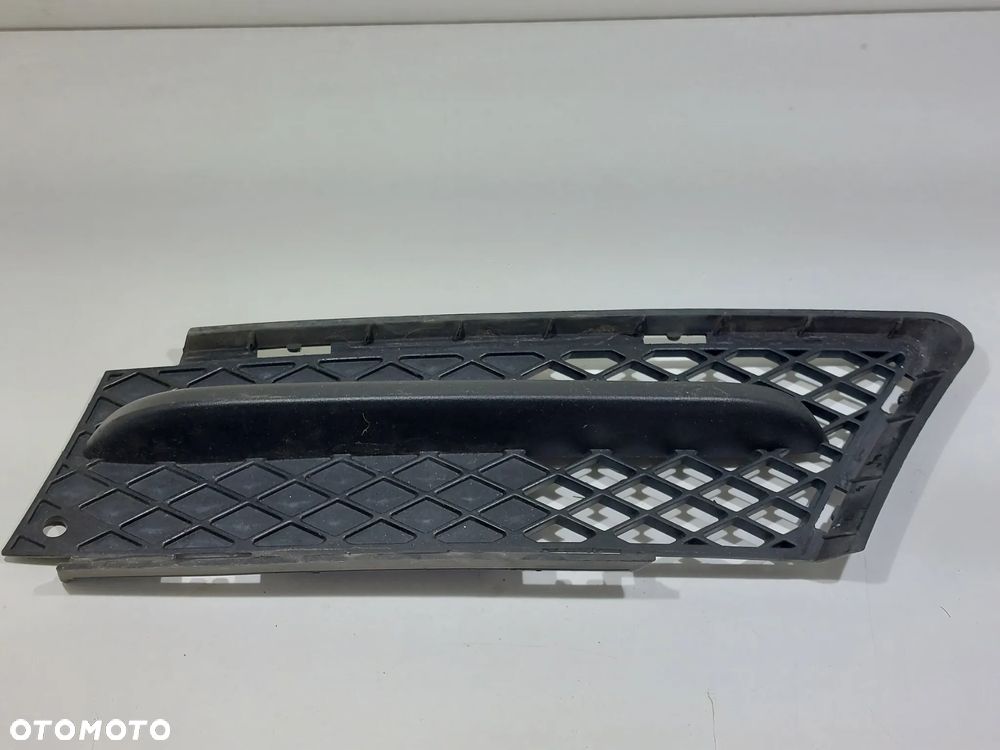 KRATKA ZDERZAKA LEWA BMW 3 E90 E91 SLASK WYSYLKA VAT - 1