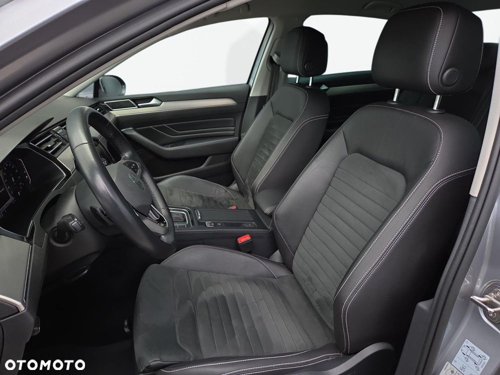 Volkswagen Passat 2.0 TSI Elegance DSG - 11