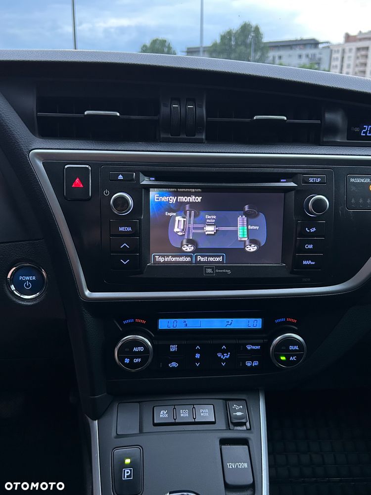 Toyota Auris Hybrid 135 Prestige - 20