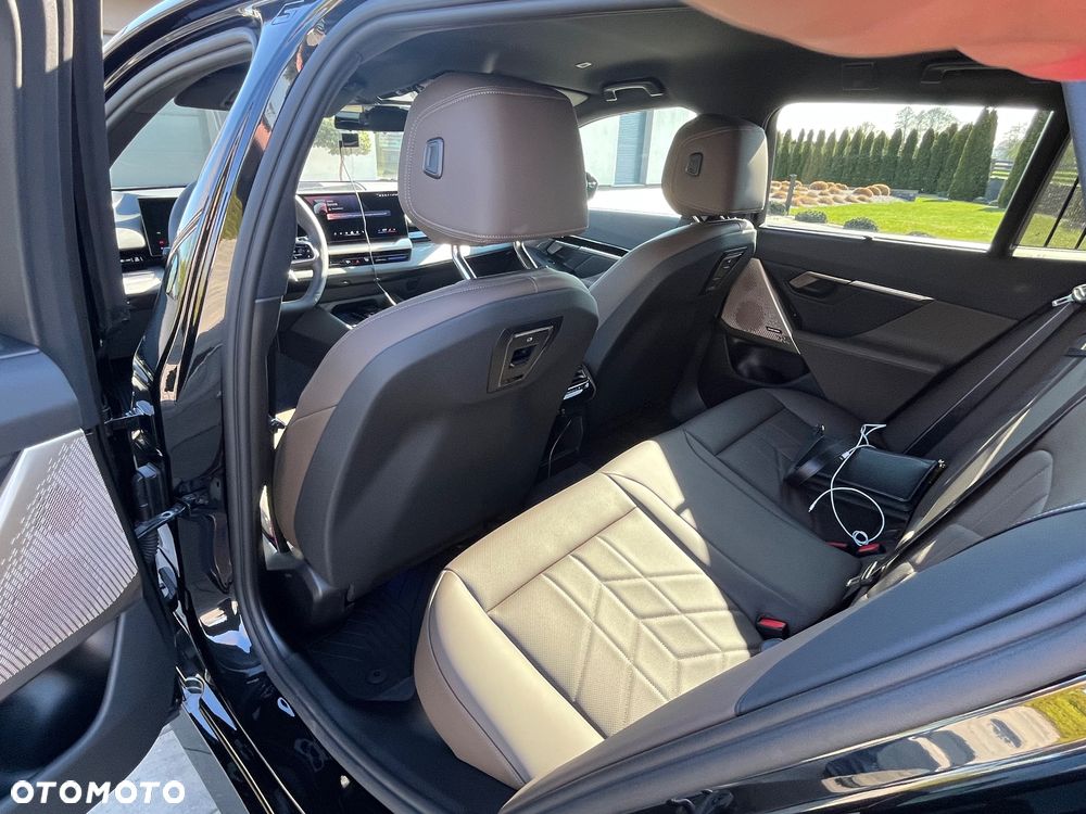 BMW Seria 5 520d xDrive mHEV M Sport - 13