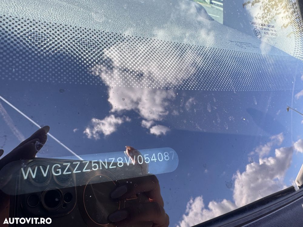 Volkswagen Tiguan - 5