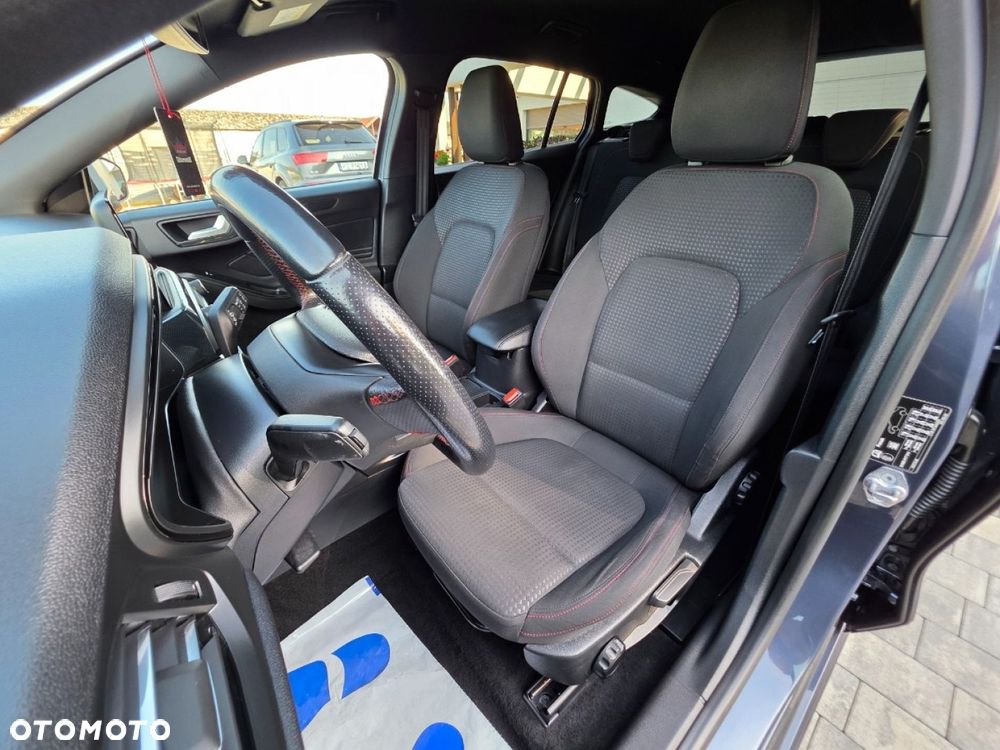 Ford Focus - 18