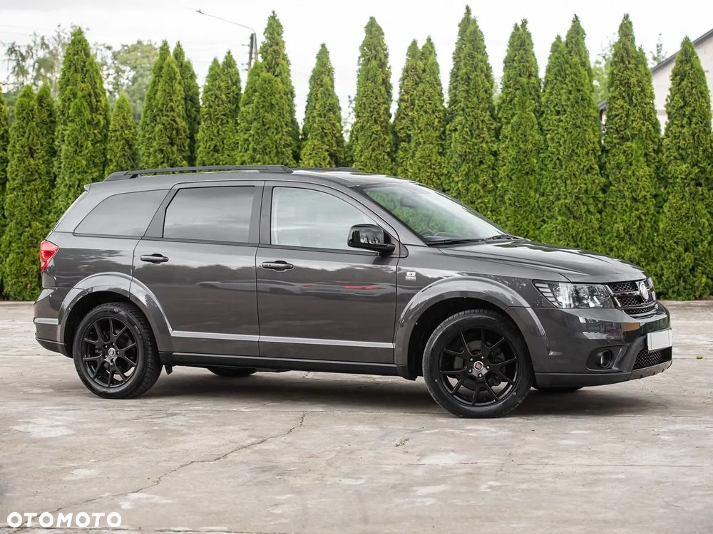 Fiat Freemont 2.0 Multijet 16V DPF Automatik Allrad Black Code - 3