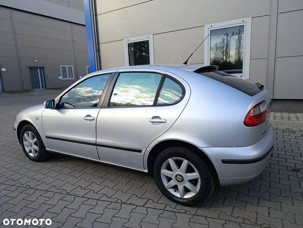 Seat Leon 1.6 Signo - 8
