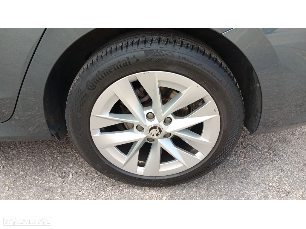 Skoda Octavia Break 2.0 TDI Style - 32