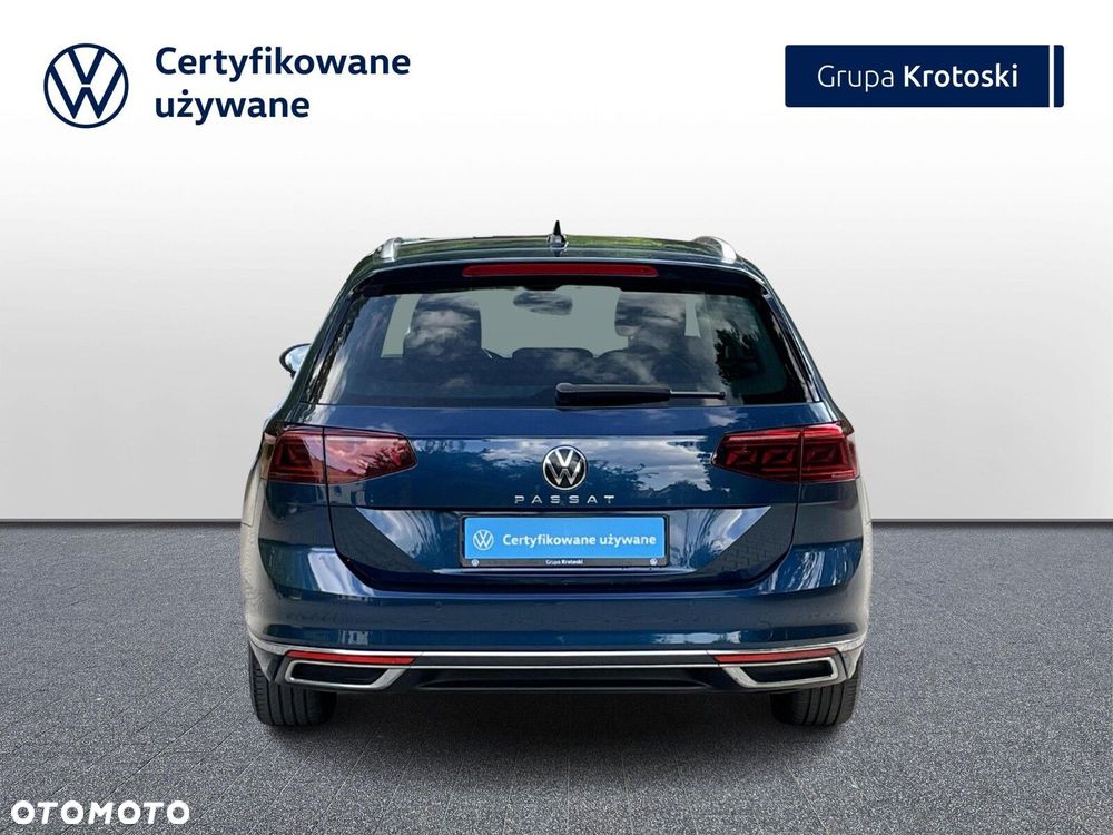 Volkswagen Passat 2.0 TDI Elegance DSG - 6