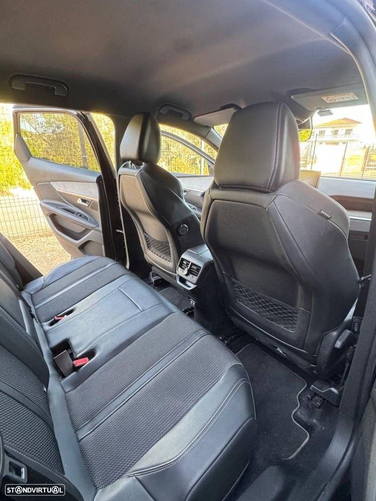 Peugeot 3008 1.6 Hybrid GT Pack e-EAT8 - 22