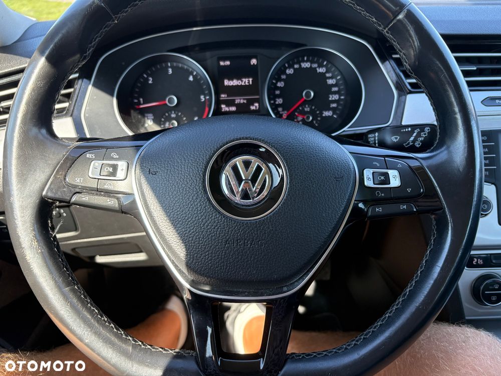 Volkswagen Passat Variant 2.0 TDI BMT Comfortline DSG - 10