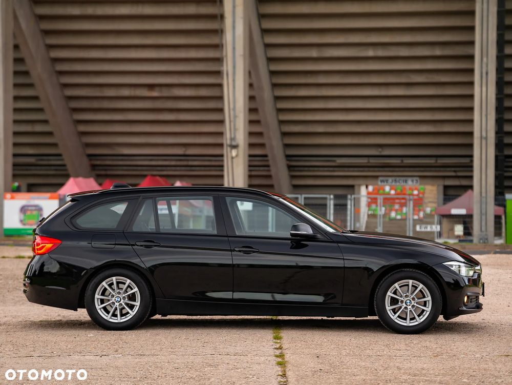 BMW Seria 3 320d Advantage - 11