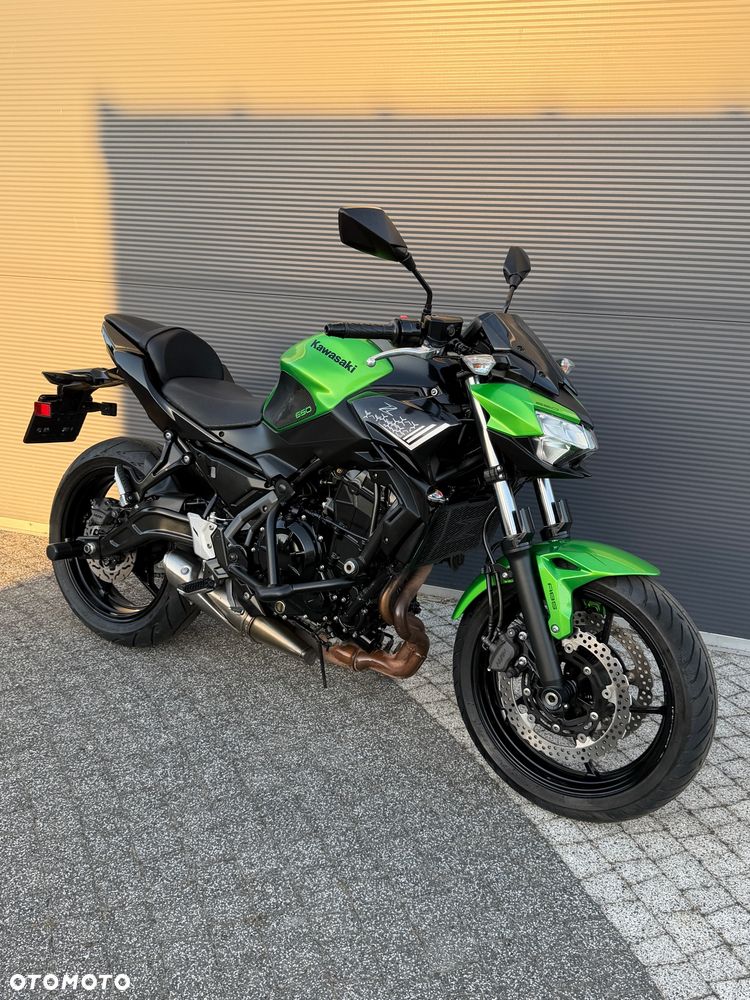 Kawasaki Z 650 - 12