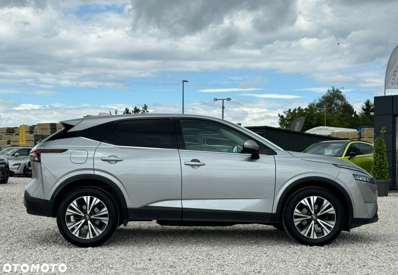 Nissan Qashqai 1.3 DIG-T N-Connecta - 3