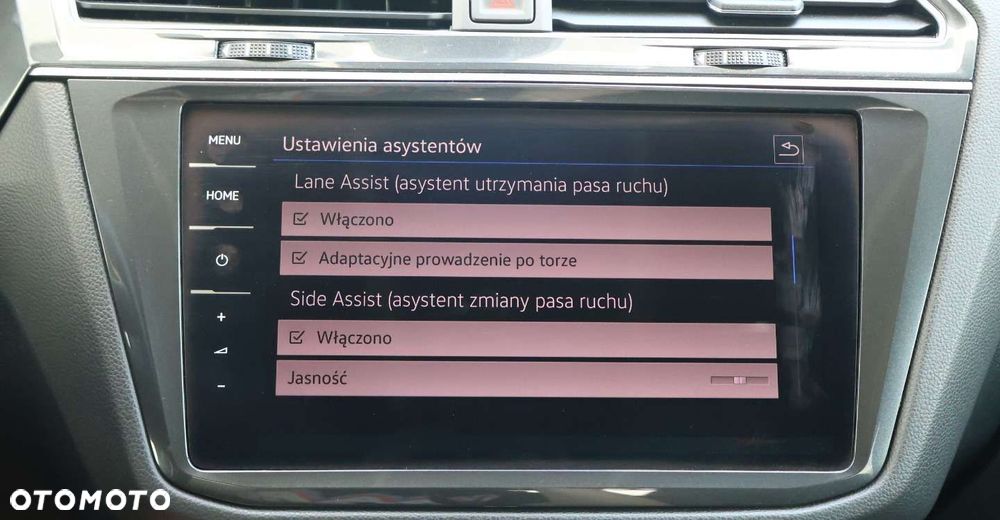 Volkswagen Tiguan - 26