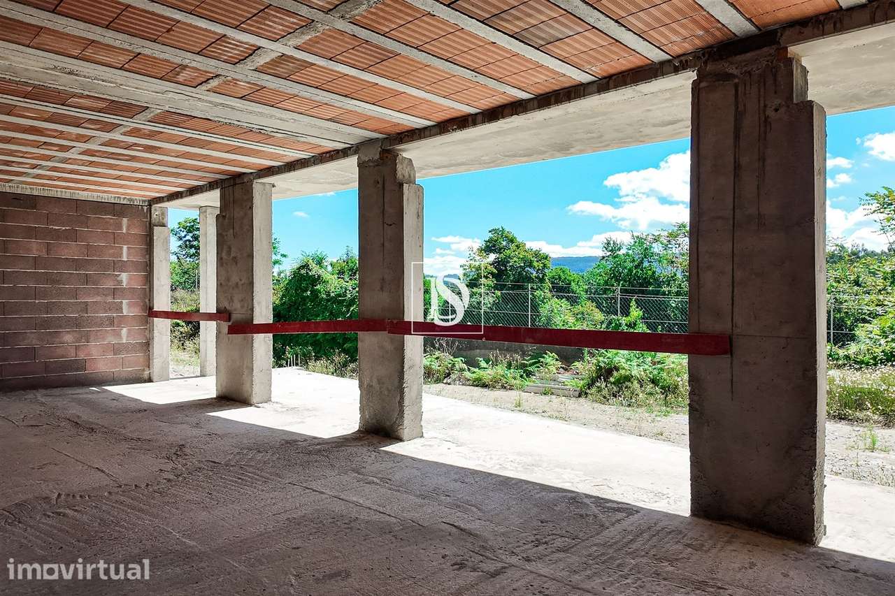 Apartamento T2 em fase de construção c/ 2 frentes e garagem fechada, e - Grande imagem: 3/31