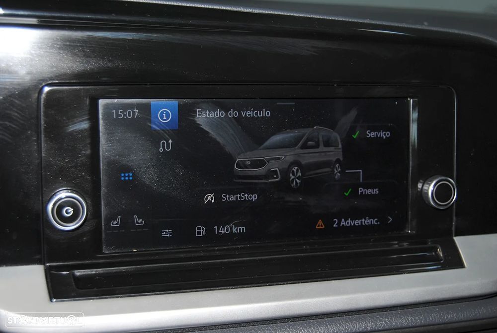 Ford Tourneo Connect 2.0 TDCi Titanium - 35