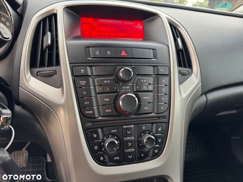 Opel Astra - 16