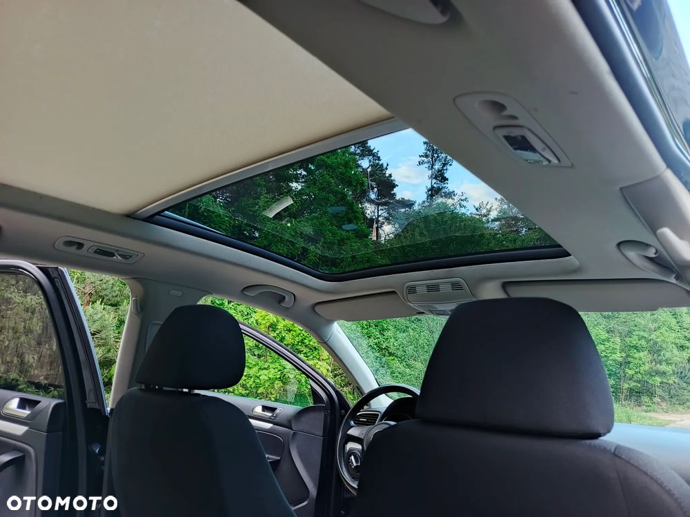 Volkswagen Golf 2.0 TDI DPF Highline - 21