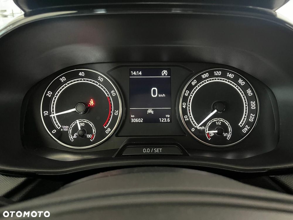 Skoda Fabia 1.0 Active - 24