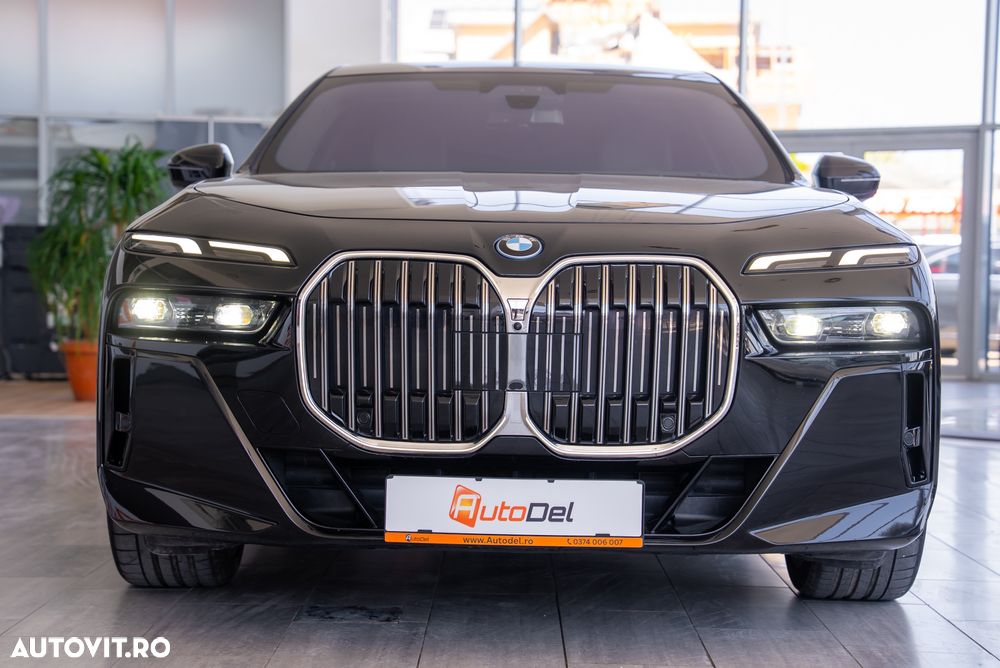 BMW Seria 7 - 12