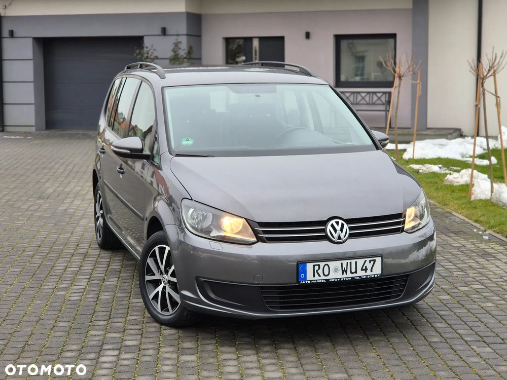 Volkswagen Touran 1.6 TDI DPF BlueMotion Technology DSG Comfortline - 28