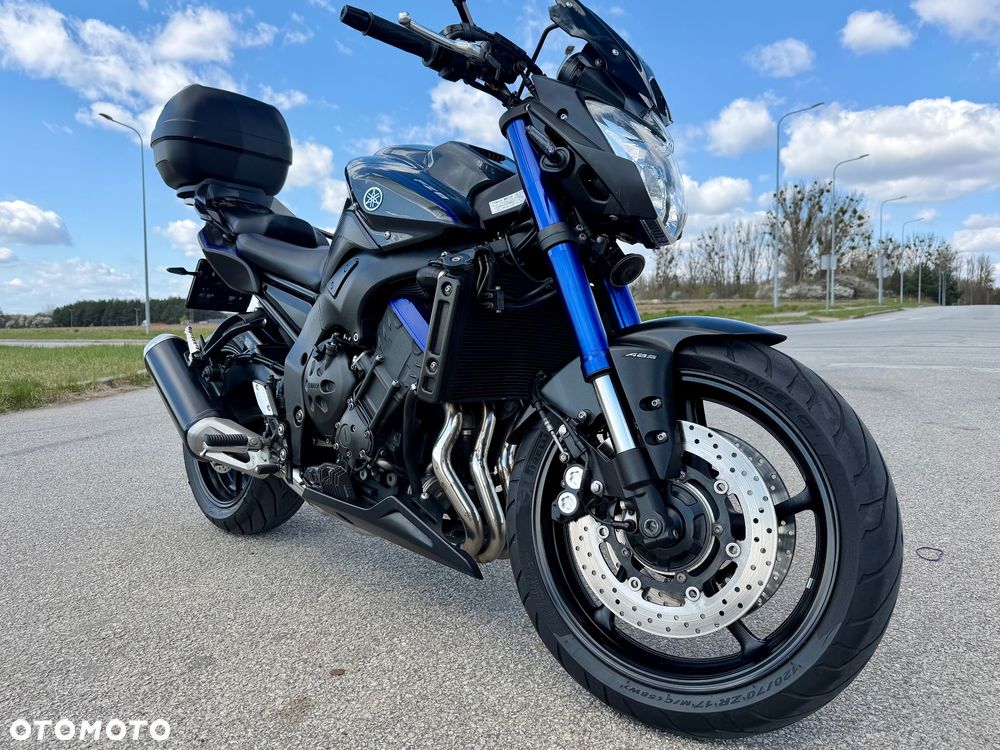 Yamaha FZ8