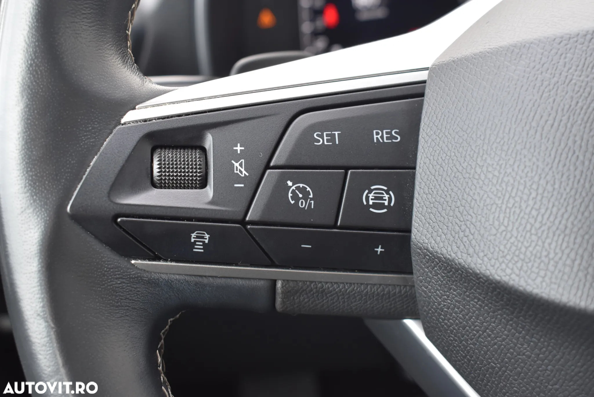 Seat Leon ST 1.0 ETSI mHEV DSG7 Style - 13