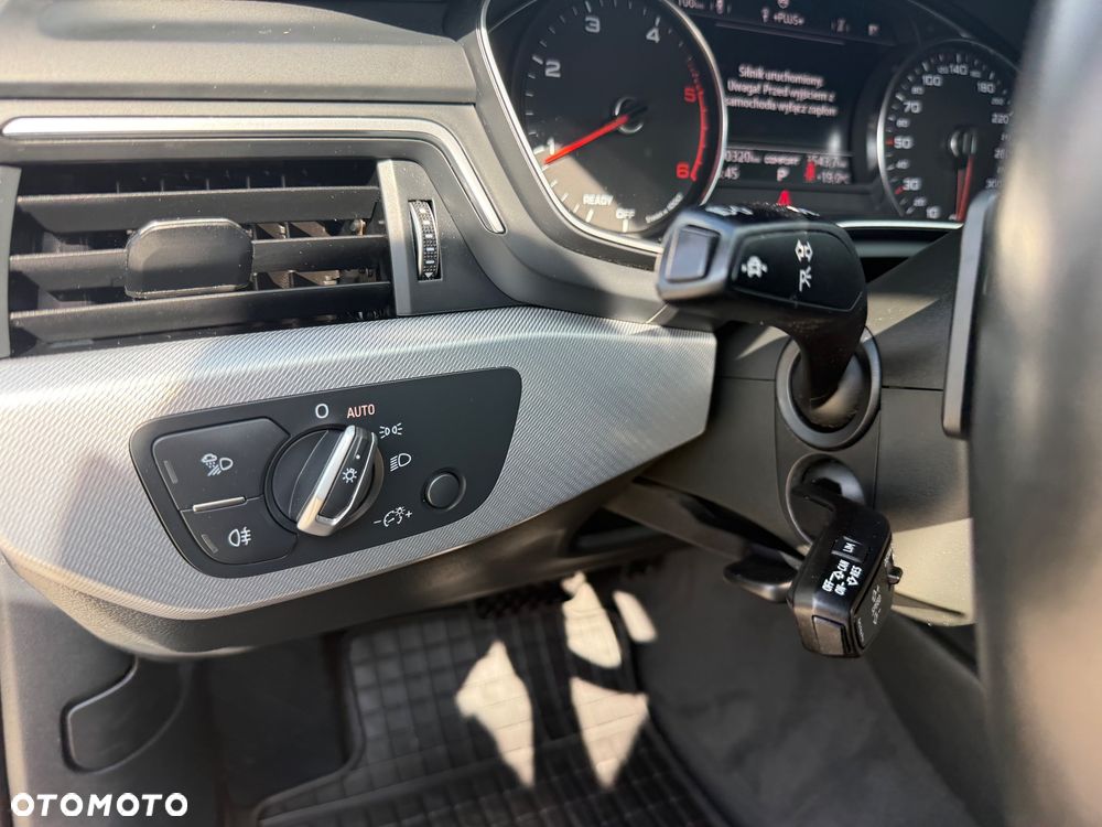 Audi A4 Avant 40 TDI S tronic quattro sport - 24